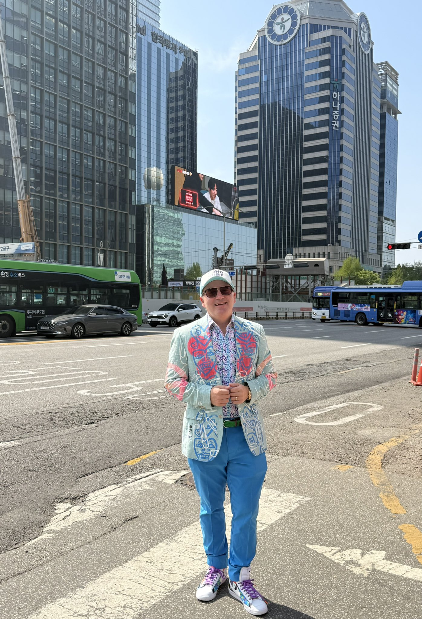 Dan Ives - Technology Analyst